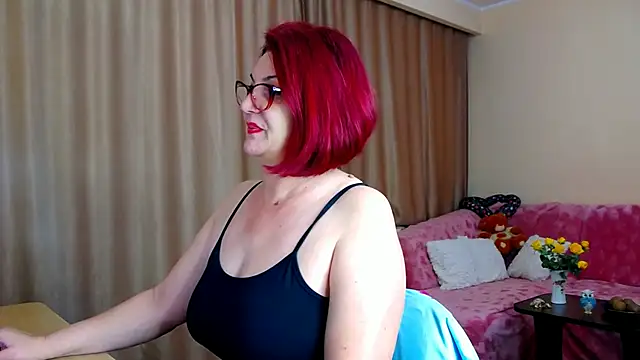 EdithCharm online show from 11-24-25, 03:56