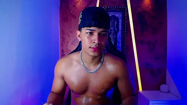 Snapshot of jamescurli_ chatting on 02-11-25, 04:44 jamescurli online show from 02-11-25, 04:44