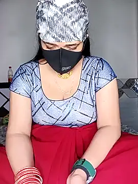 Snapshot of ZARINA_JACK chatting on 12-27-24, 02:43 ZARINA JACK online show from 12-27-24, 02:43