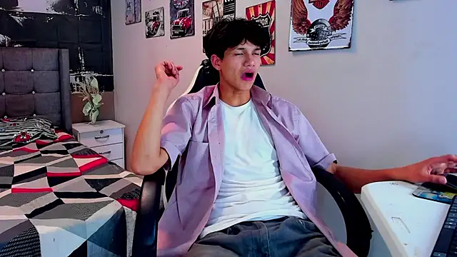 jason graeats online show from 12-17-25, 03:45