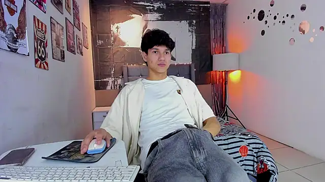 Snapshot of jason_graeats chatting on 02-24-26, 11:36 jason graeats online show from 02-24-26, 11:36