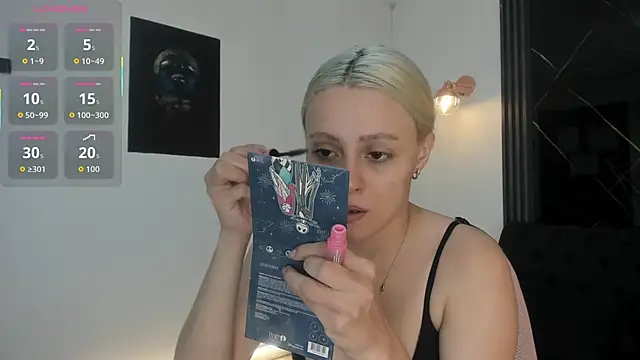 Snapshot of miacarperr1 chatting on 02-11-26, 08:36 miacarperr1 online show from 02-11-26, 08:36