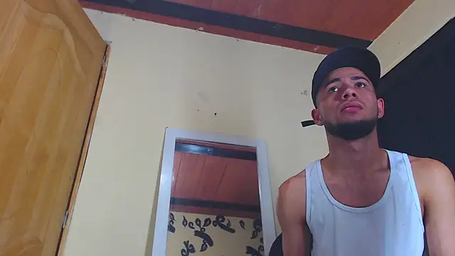 Snapshot of jhon_ath chatting on 11-20-25, 04:07 jhon ath online show from 11-20-25, 04:07