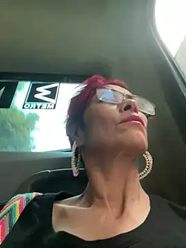 MireyaTorresGu online show from 01-18-25, 10:06