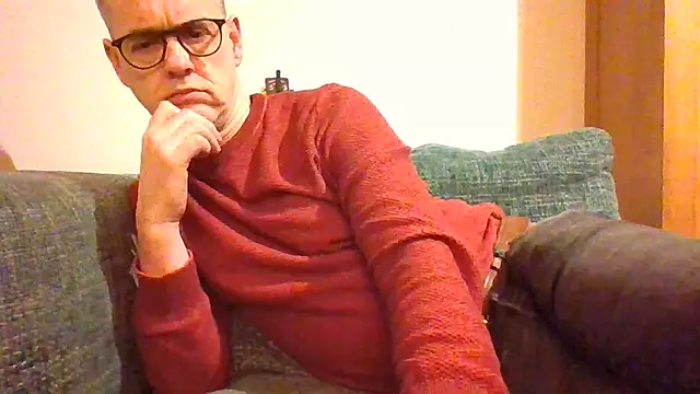 Snapshot of Hectorthyssen1 chatting on 12-25-24, 12:59 Hectorthyssen1 online show from 12-25-24, 12:59