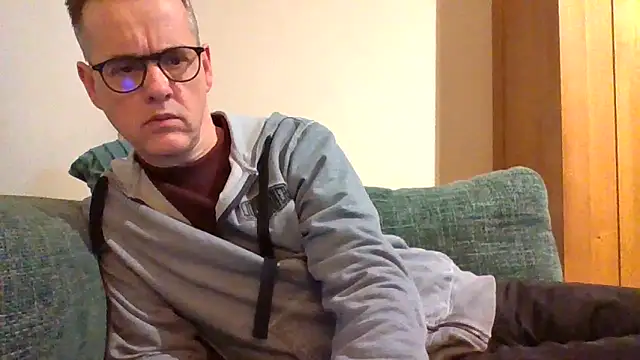 Snapshot of Hectorthyssen1 chatting on 01-03-25, 11:01 Hectorthyssen1 online show from 01-03-25, 11:01