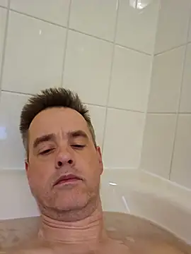 Snapshot of Hectorthyssen1 chatting on 01-18-25, 06:10 Hectorthyssen1 online show from 01-18-25, 06:10