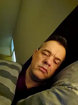 Snapshot of Hectorthyssen1 chatting on 02-16-25, 08:43 Hectorthyssen1 online show from 02-16-25, 08:43