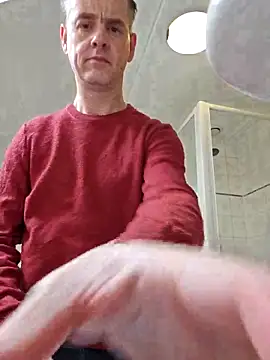 Snapshot of Hectorthyssen1 chatting on 02-28-25, 03:59 Hectorthyssen1 online show from 02-28-25, 03:59