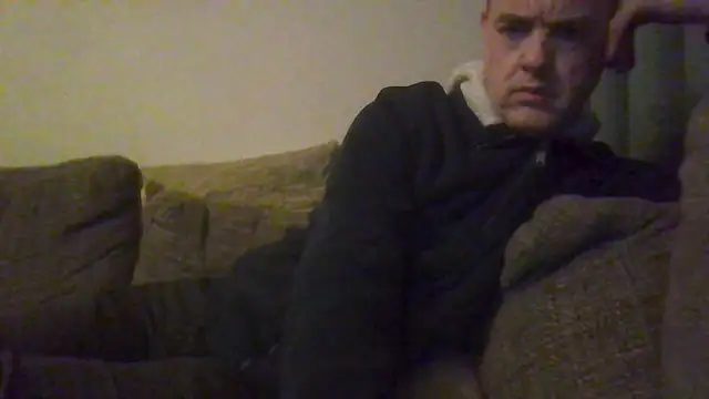 Snapshot of Hectorthyssen1 chatting on 02-28-25, 10:39 Hectorthyssen1 online show from 02-28-25, 10:39