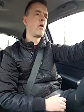 Snapshot of Hectorthyssen1 chatting on 03-12-25, 04:02 Hectorthyssen1 online show from 03-12-25, 04:02