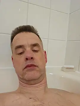 Snapshot of Hectorthyssen1 chatting on 03-14-25, 05:46 Hectorthyssen1 online show from 03-14-25, 05:46