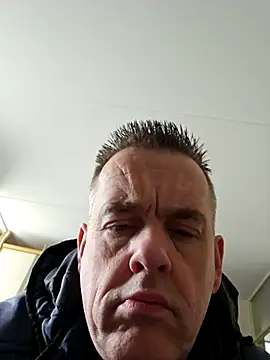 Snapshot of Hectorthyssen1 chatting on 03-15-25, 10:57 Hectorthyssen1 online show from 03-15-25, 10:57