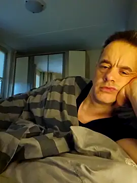 Snapshot of Hectorthyssen1 chatting on 11-02-25, 09:44 Hectorthyssen1 online show from 11-02-25, 09:44