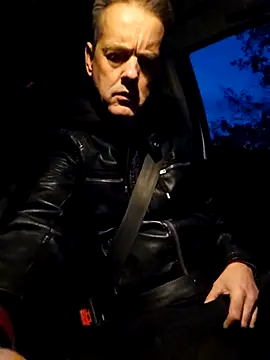 Snapshot of Hectorthyssen1 chatting on 11-04-25, 04:39 Hectorthyssen1 online show from 11-04-25, 04:39