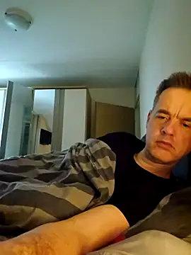 Snapshot of Hectorthyssen1 chatting on 11-09-25, 08:56 Hectorthyssen1 online show from 11-09-25, 08:56