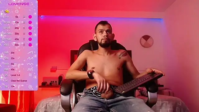 Snapshot of Bedobigcock chatting on 12-07-24, 02:20 Bedobigcock online show from 12-07-24, 02:20