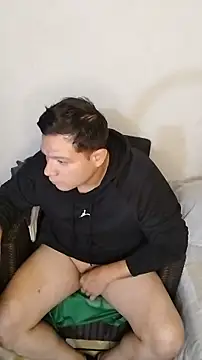 Snapshot of miketripi420 chatting on 02-25-26, 12:20 miketripi420 online show from 02-25-26, 12:20