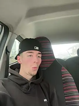 MikesWood21 online show from 01-31-25, 03:22