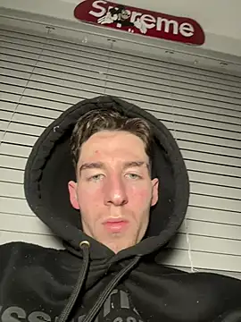 MikesWood21 online show from 03-03-25, 12:37