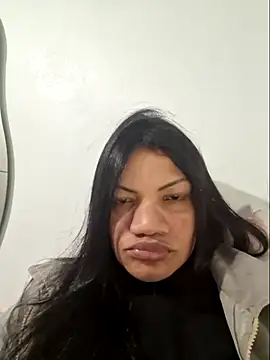 Snapshot of charllottebrasilian chatting on 07-01-26, 01:18 charllottebrasilian online show from 07-01-26, 01:18