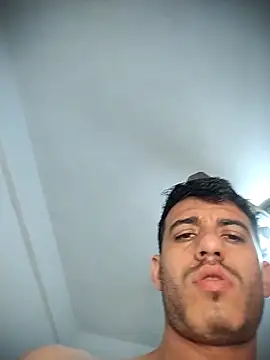 Snapshot of jhonyhot9292 chatting on 03-02-26, 03:08 jhonyhot9292 online show from 03-02-26, 03:08