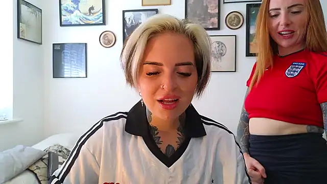 Alexandersonxo online show from 06-17-26, 03:02