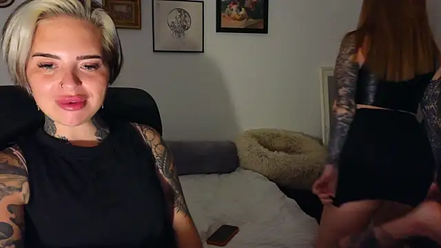 Alexandersonxo online show from 06-22-26, 08:17