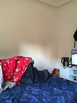 Snapshot of Ryan-hot chatting on 02-19-26, 04:36 Ryan-hot online show from 02-19-26, 04:36