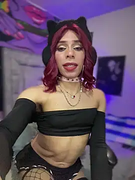 Snapshot of Diana_2003 chatting on 01-10-26, 09:33 Diana 2003 online show from 01-10-26, 09:33