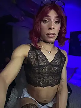 Snapshot of Diana_2003 chatting on 01-11-26, 03:39 Diana 2003 online show from 01-11-26, 03:39