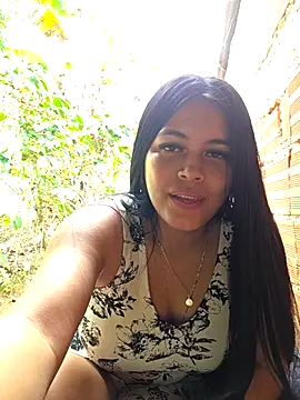 Snapshot of jade_xxx chatting on 11-08-25, 07:23 jade xxx online show from 11-08-25, 07:23