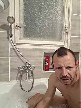 Snapshot of Vasember11@xh chatting on 05-06-26, 07:41 Vasember11xh online show from 05-06-26, 07:41