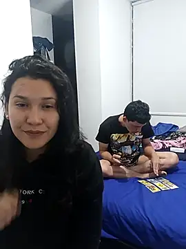 luxandracon23 online show from 10-24-25, 03:14