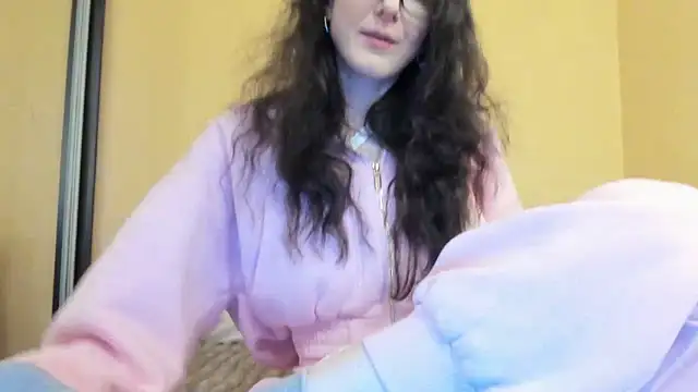 Snapshot of Baby_Jewel chatting on 01-16-26, 11:14 Baby Jewel online show from 01-16-26, 11:14