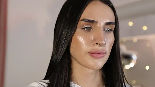 Kim Oberlin  online show from 02-18-25, 02:16