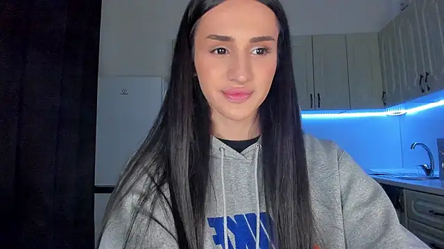 Snapshot of Kim_Oberlin_ chatting on 02-19-26, 04:03 Kim Oberlin online show from 02-19-26, 04:03