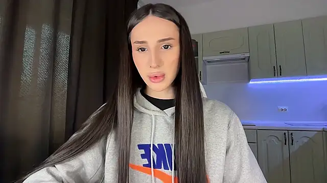 Snapshot of Kim_Oberlin_ chatting on 02-24-26, 01:09 Kim Oberlin online show from 02-24-26, 01:09