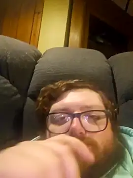 Snapshot of mikesfatdick chatting on 12-24-24, 11:00 mikesfatdick online show from 12-24-24, 11:00