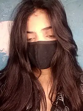 Lunaxx001 online show from 03-26-26, 06:41