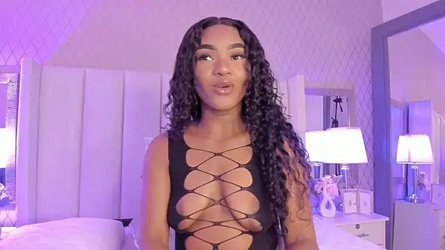 SophiaSmiiths  online show from 07-14-26, 02:05