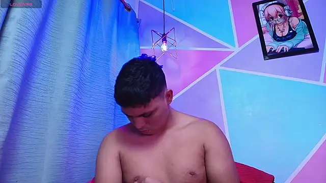 couple lovelyds online show from 10-03-25, 08:39