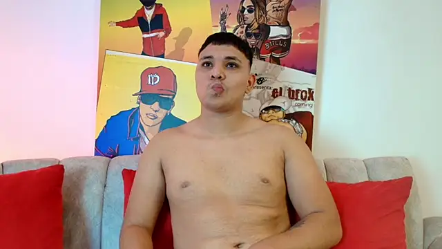 couple lovelyds online show from 02-27-26, 08:42