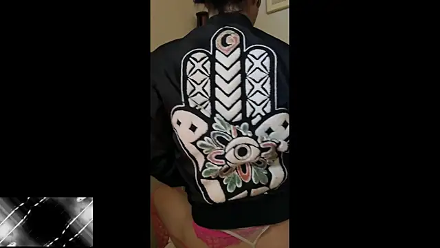 Octopussiexx online show from 12-31-24, 11:20