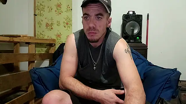 Snapshot of ScubaStevex chatting on 12-18-24, 09:51 ScubaStevex online show from 12-18-24, 09:51