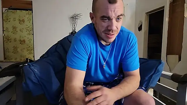 Snapshot of ScubaStevex chatting on 01-09-25, 05:44 ScubaStevex online show from 01-09-25, 05:44