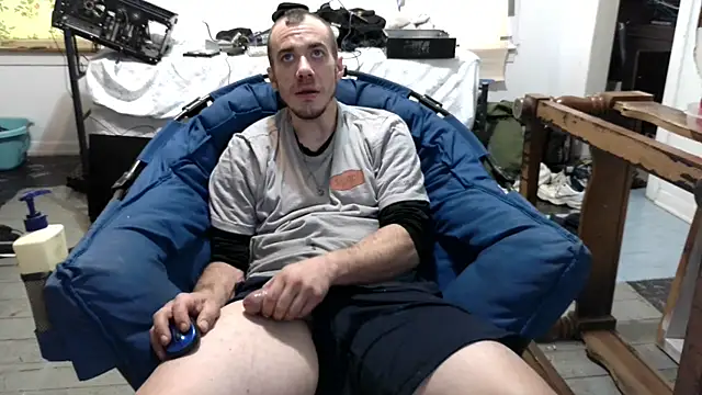 Snapshot of ScubaStevex chatting on 01-24-25, 06:25 ScubaStevex online show from 01-24-25, 06:25