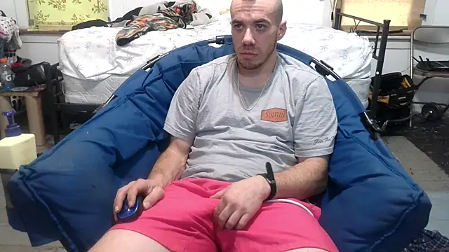 Snapshot of ScubaStevex chatting on 02-24-25, 09:52 ScubaStevex online show from 02-24-25, 09:52