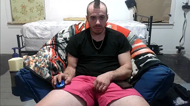 Snapshot of ScubaStevex chatting on 02-28-25, 07:05 ScubaStevex online show from 02-28-25, 07:05