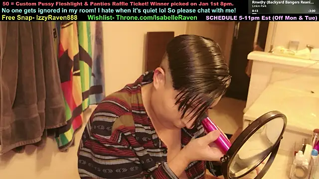 Snapshot of IsabelleRaven chatting on 01-12-26, 11:32 IsabelleRaven online show from 01-12-26, 11:32